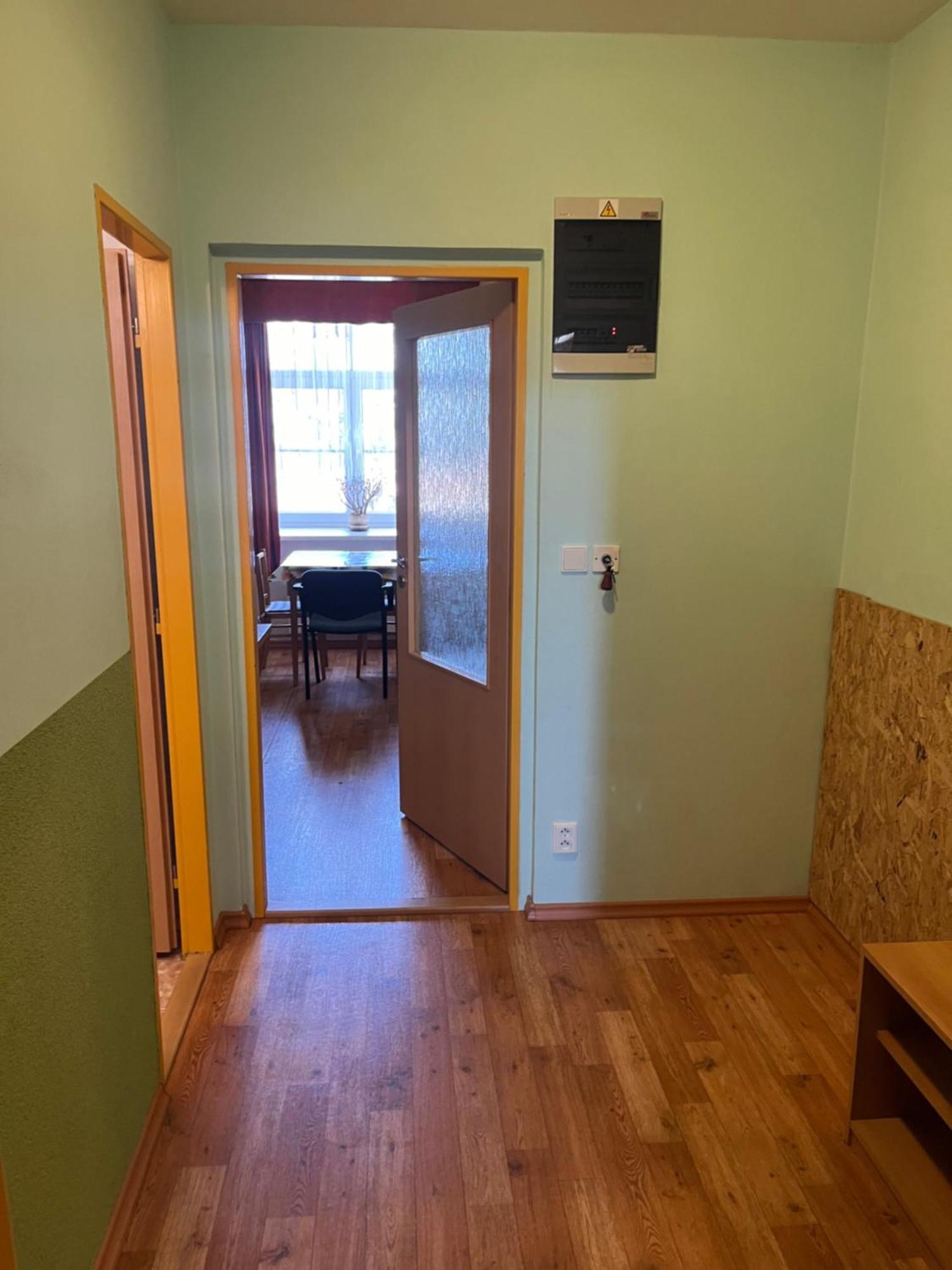 Apartmánový dům Obecná škola Svetlik Exterior foto